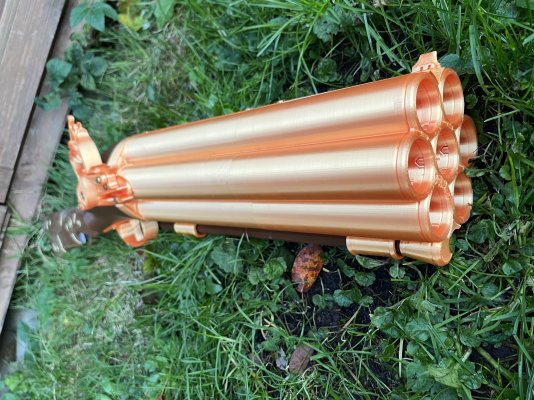 MuBW_2.jpg MuBW_2.jpg