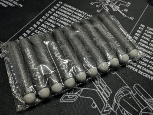 10 ACCUStrike Darts OVP.jpg
