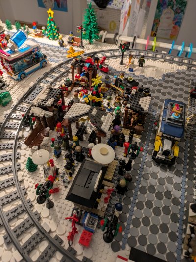 PXL_20251203_212216923.jpg PXL_20251203_212216923.jpg