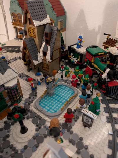 PXL_20251203_212204386.jpg PXL_20251203_212204386.jpg