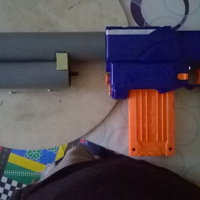 Es fehlt noch: Verkleidung, -entfernung des Schlittens, Pumpgriff, Bügel für die Main Gun, Schulterstütze, Lackierung