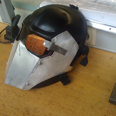 Meine Maske 1
Airsoft maske selbst umgerüstet.