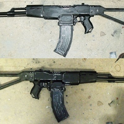 AK 47:
Terins erster AK Lauf mod
Mag und Stütze von WORKER